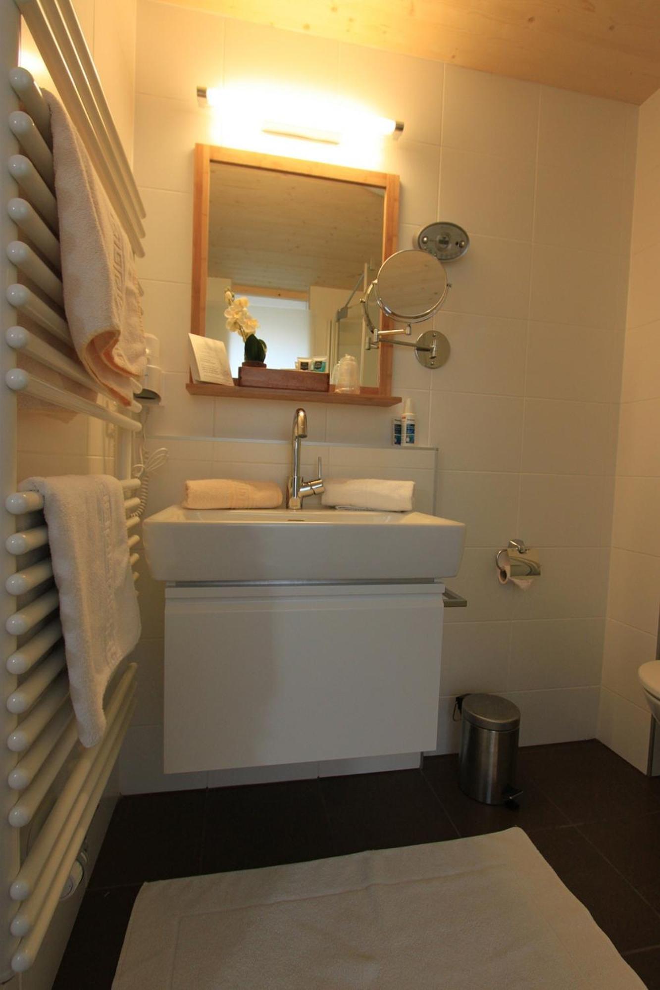 Gaestehaus Waldrand Garni Wiesing Dış mekan fotoğraf