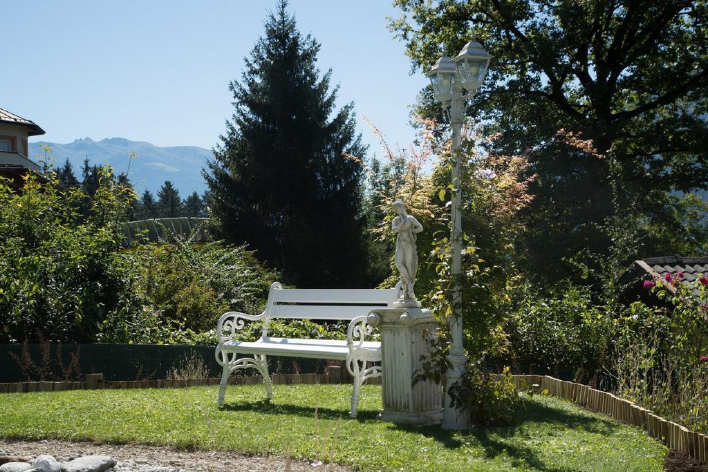 Gaestehaus Waldrand Garni Wiesing Dış mekan fotoğraf