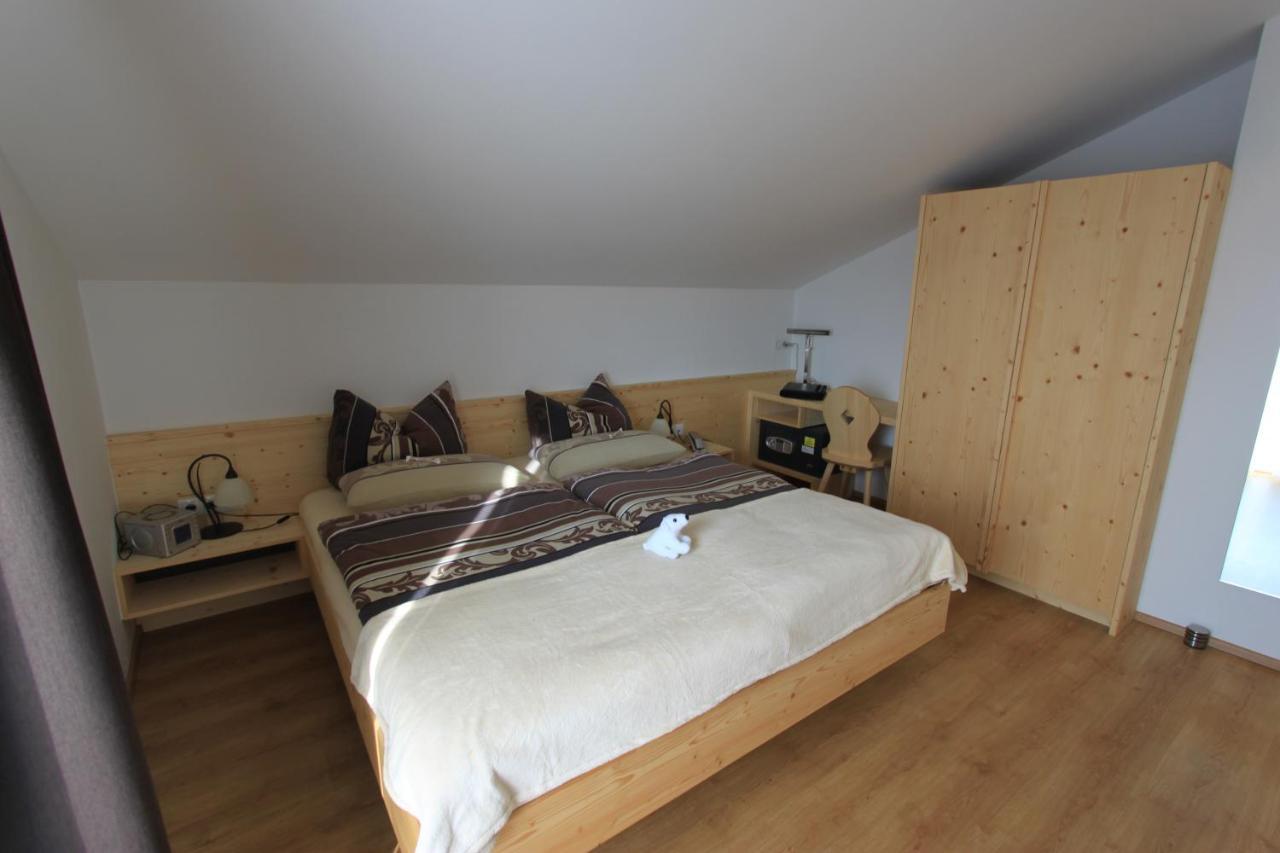 Gaestehaus Waldrand Garni Wiesing Dış mekan fotoğraf